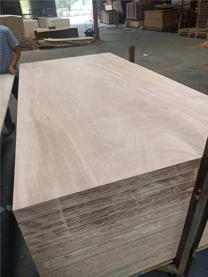 Factory Supply 3mm,5mm,9mm,12mm,15mm,18mm Waterproof E0 E1 Marine Plywood