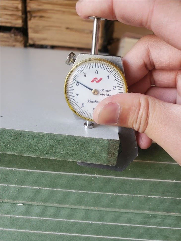 화이트 멜라민 그린 Mdf
